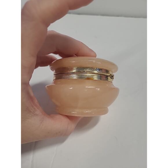 Vintage Pink Alabaster Ring Trinket Dish Box with Lid & Star Flowers - Picture 8 of 13